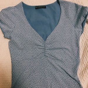 brandy melville flower top!!